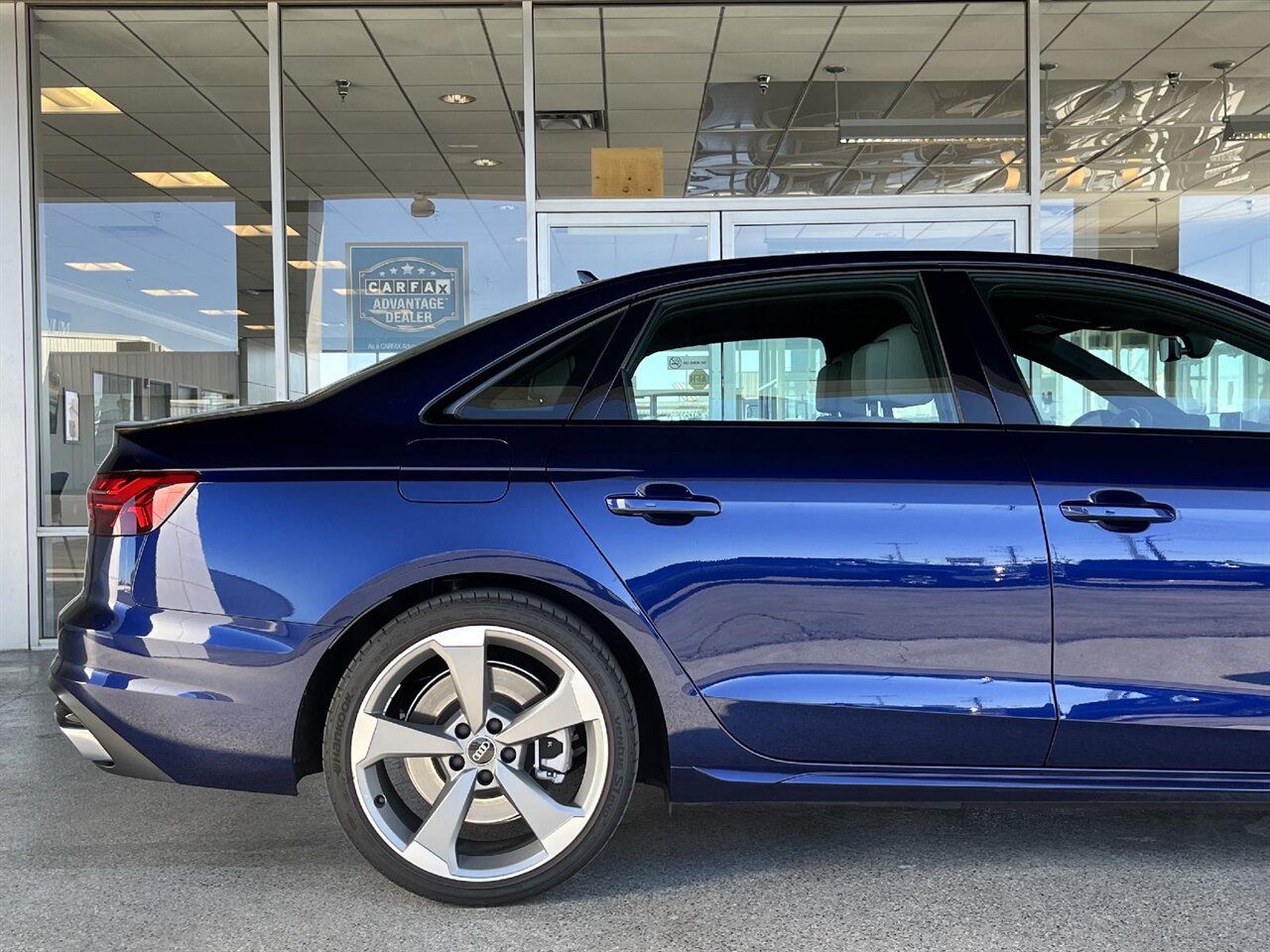 2021 Audi A4 quattro S line Prem Plus   - Photo 7 - Victorville, CA 92392