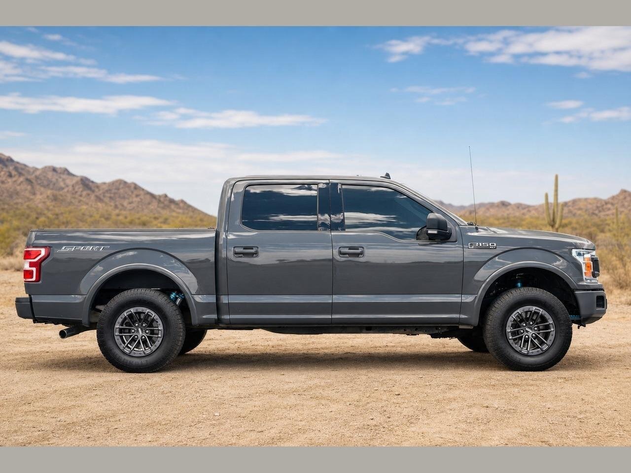 2020 Ford F-150 XLT   - Photo 3 - Victorville, CA 92392