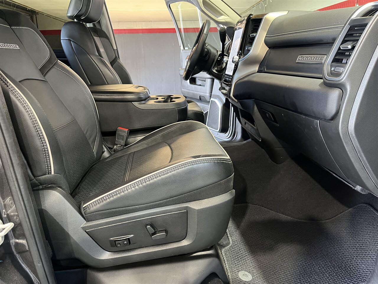 2024 RAM 2500 Laramie - Photo 26 - Victorville, CA 92392