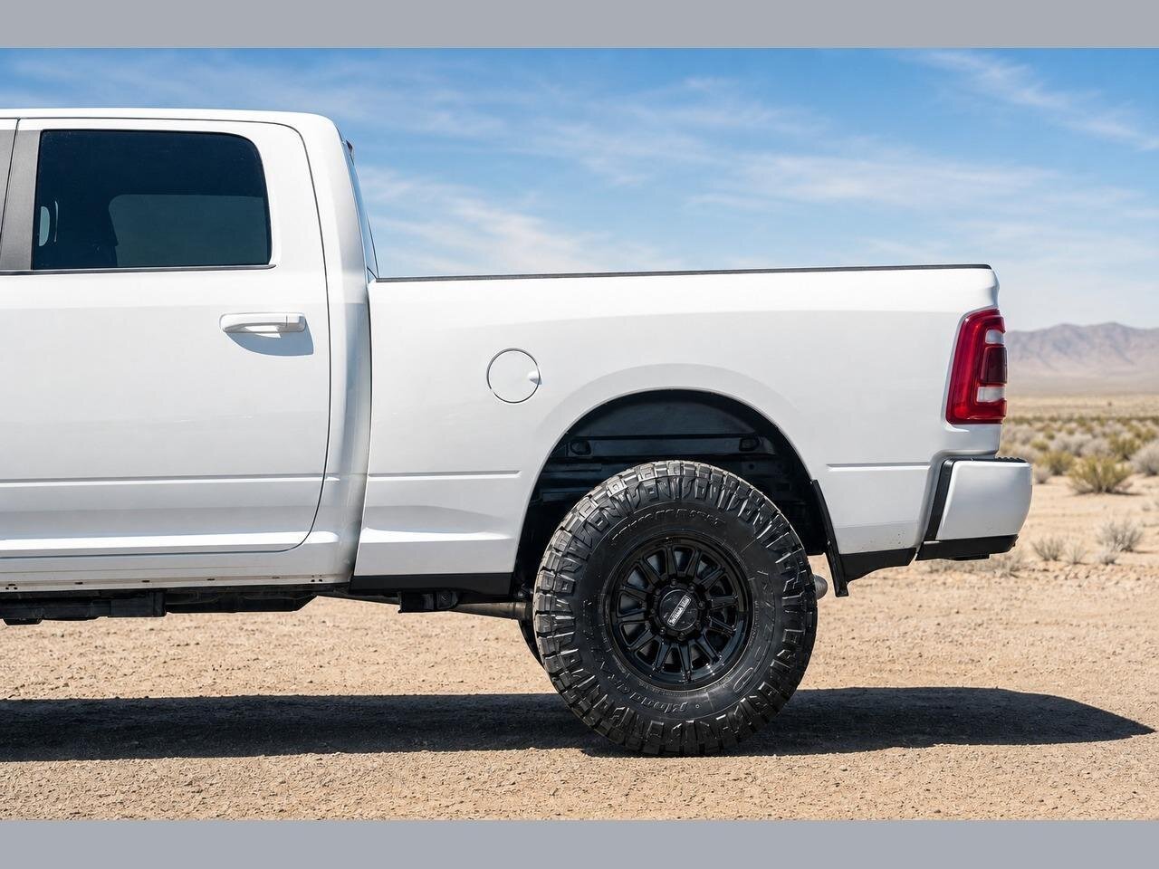 2024 RAM 2500 Laramie - Photo 8 - Victorville, CA 92392