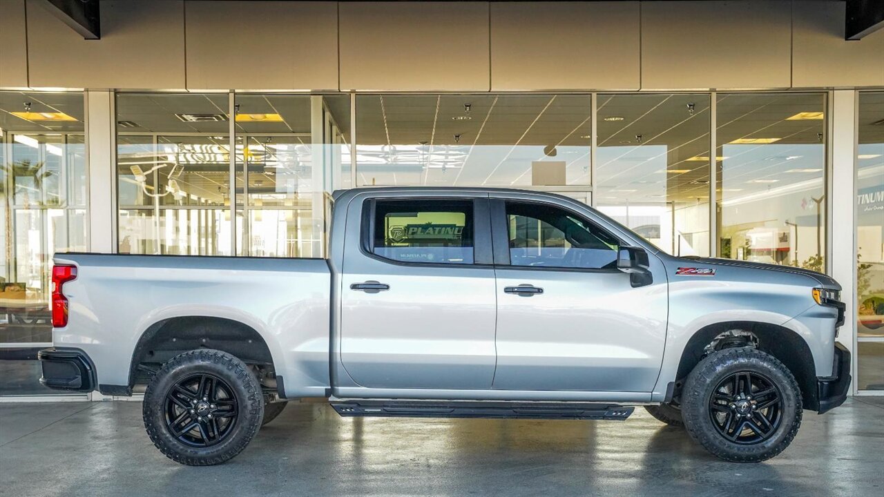 2021 Chevrolet Silverado 1500 LT Trail Boss   - Photo 10 - Victorville, CA 92392