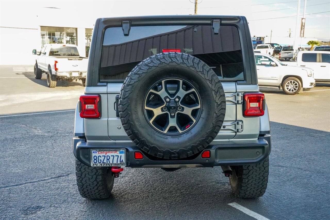 2018 Jeep Wrangler Unlimited Rubicon   - Photo 11 - Victorville, CA 92392