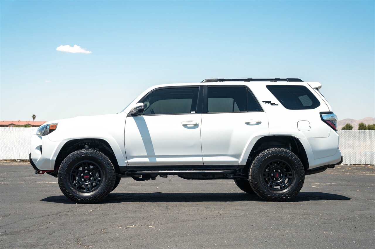 2023 Toyota 4Runner TRD Off-Road Premium Tons of Custom Upgrades! - Photo 8 - Victorville, CA 92392