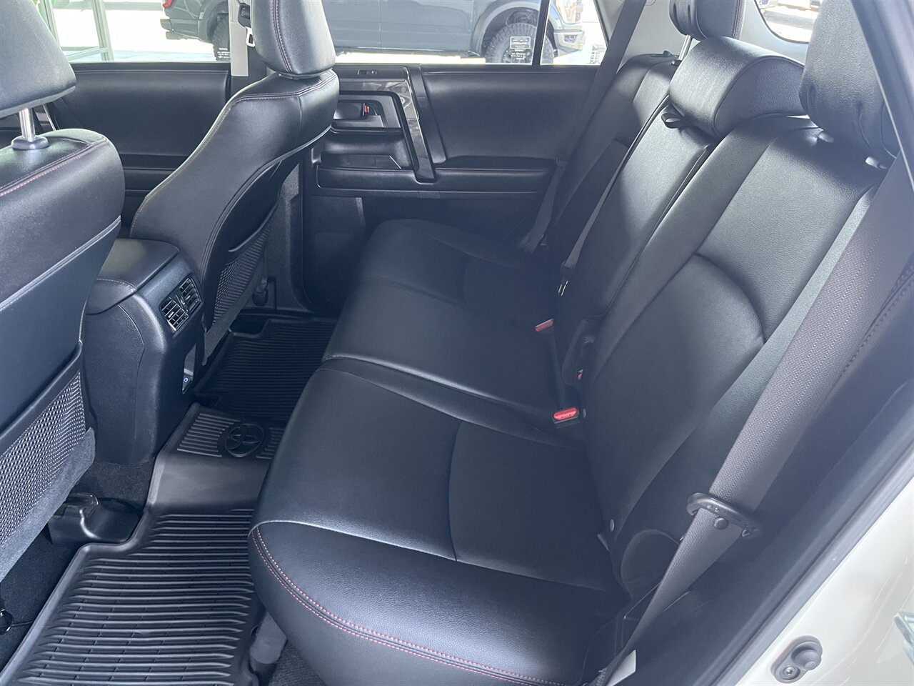 2023 Toyota 4Runner TRD Off-Road Premium Tons of Custom Upgrades! - Photo 37 - Victorville, CA 92392