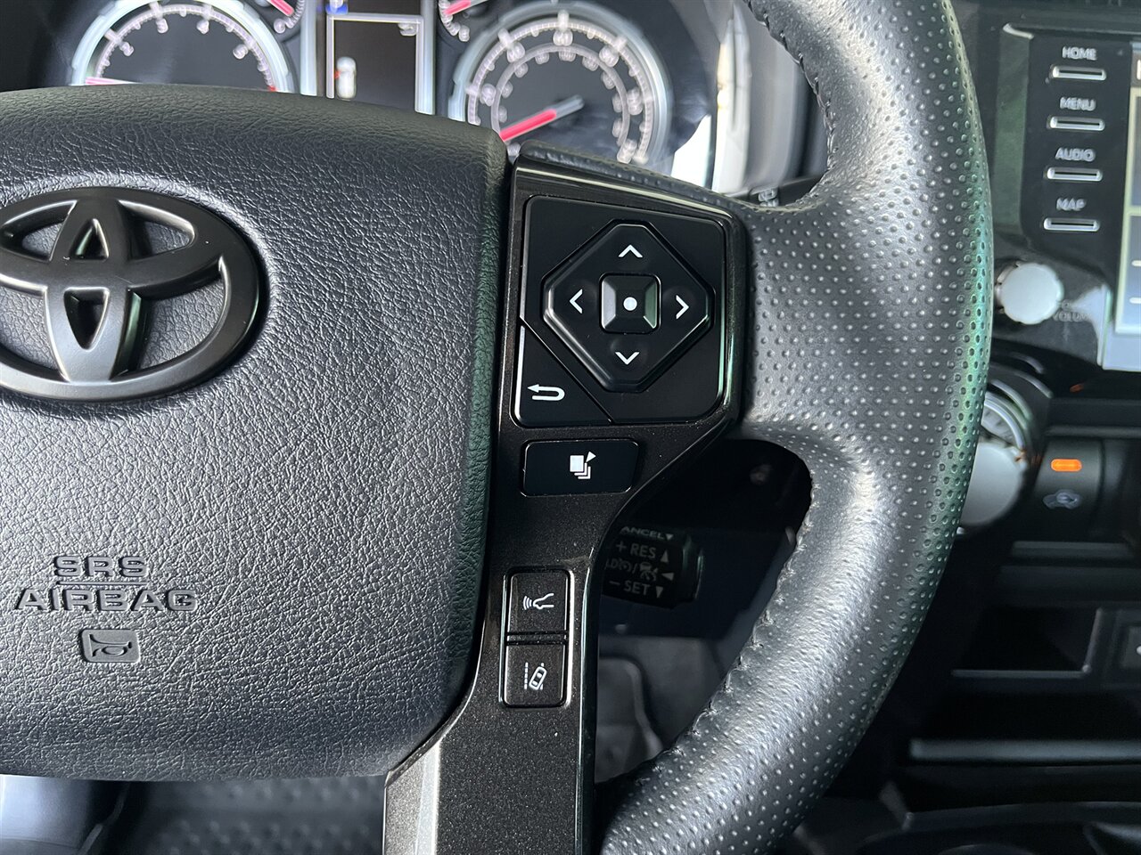 2023 Toyota 4Runner TRD Off-Road Premium Tons of Custom Upgrades! - Photo 23 - Victorville, CA 92392