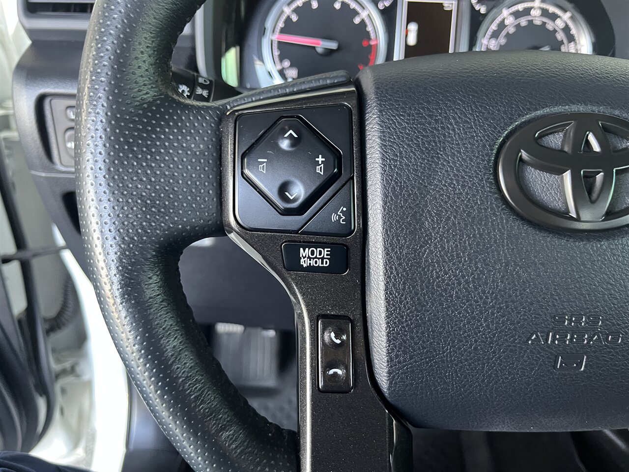 2023 Toyota 4Runner TRD Off-Road Premium Tons of Custom Upgrades! - Photo 22 - Victorville, CA 92392