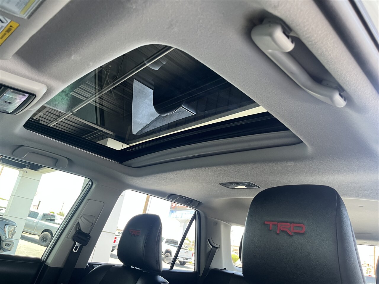 2023 Toyota 4Runner TRD Off-Road Premium Tons of Custom Upgrades! - Photo 20 - Victorville, CA 92392