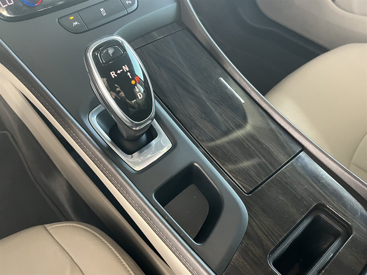 2017 Buick LaCrosse Premium - Photo 8 - Victorville, CA 92392