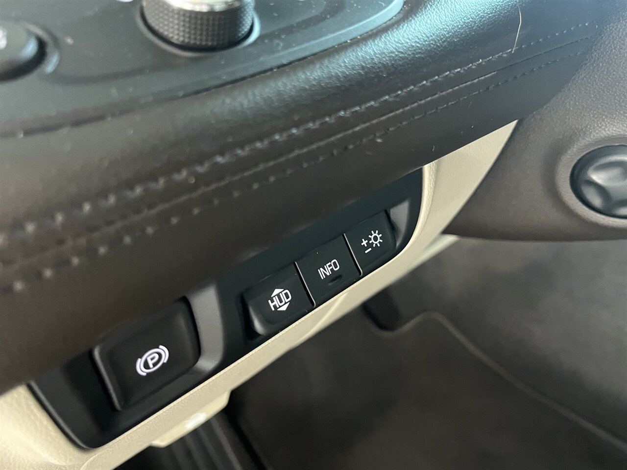 2017 Buick LaCrosse Premium - Photo 10 - Victorville, CA 92392