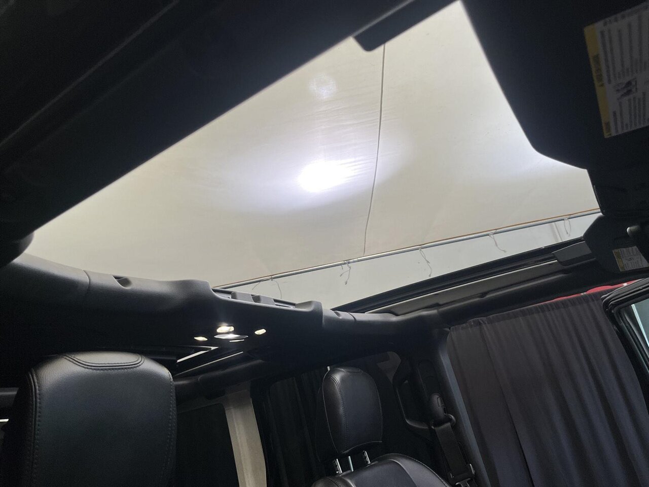 2019 Jeep Wrangler Unlimited Rubicon  Lifted with Fox Performance Shocks - Photo 32 - Victorville, CA 92392