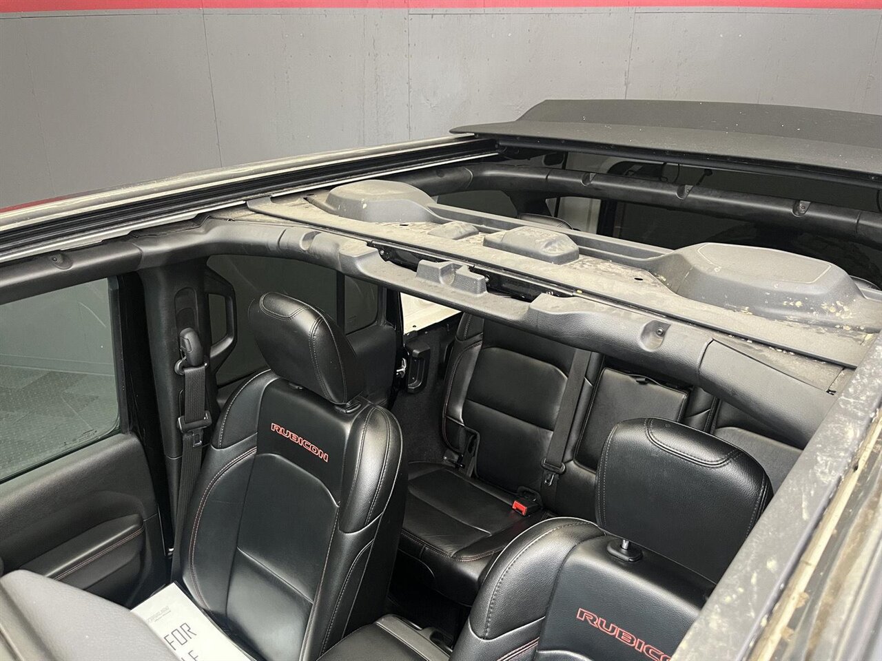 2019 Jeep Wrangler Unlimited Rubicon  Lifted with Fox Performance Shocks - Photo 37 - Victorville, CA 92392