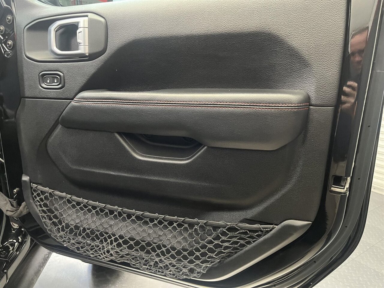 2019 Jeep Wrangler Unlimited Rubicon  Lifted with Fox Performance Shocks - Photo 31 - Victorville, CA 92392