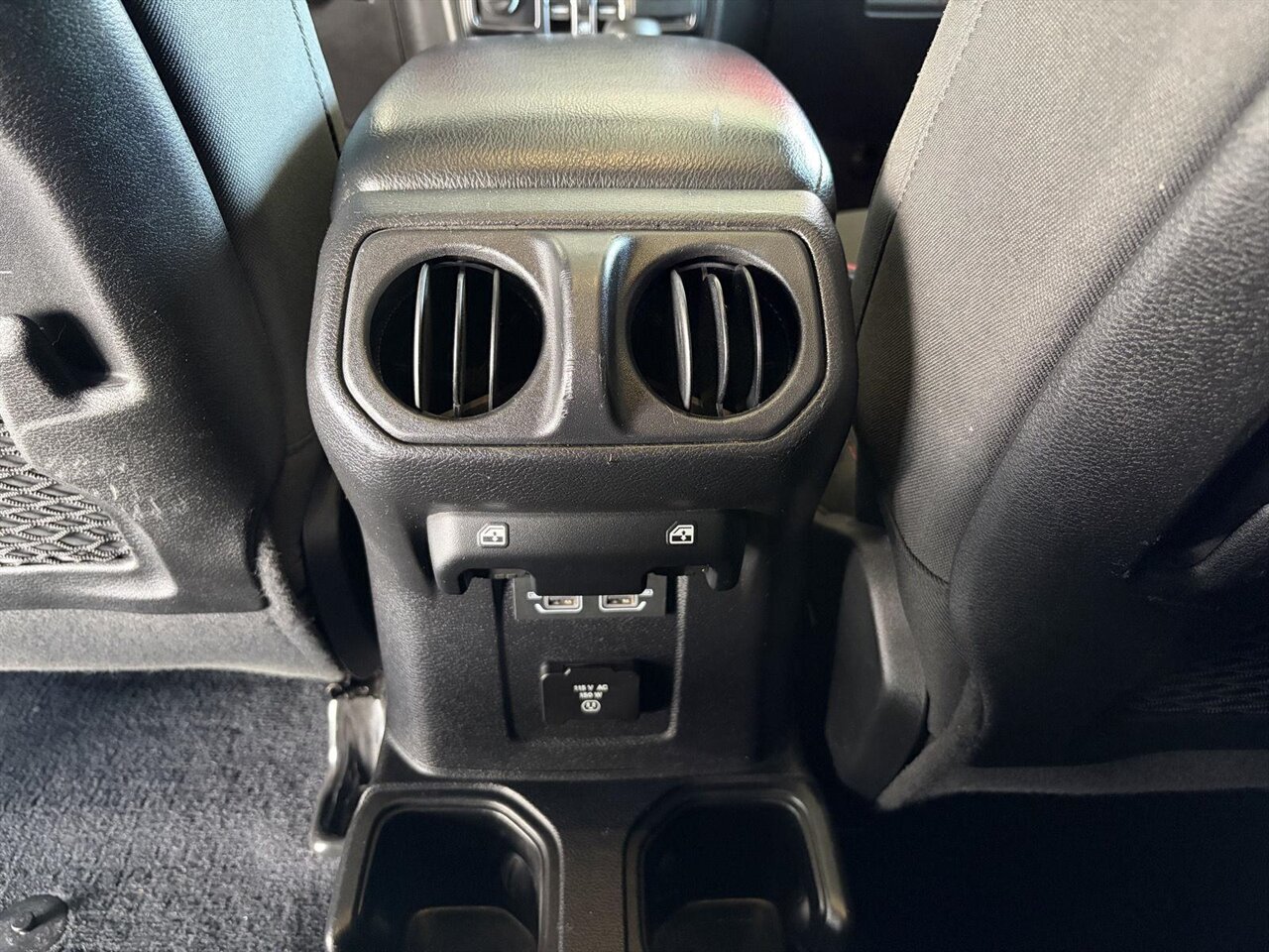 2021 Jeep Wrangler Unlimited Rubicon  Custom Wheels and Tires! - Photo 29 - Victorville, CA 92392