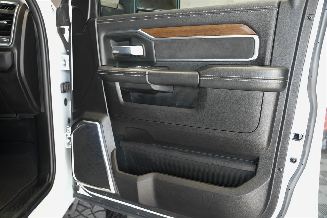 2024 RAM 2500 Laramie   - Photo 33 - Victorville, CA 92392