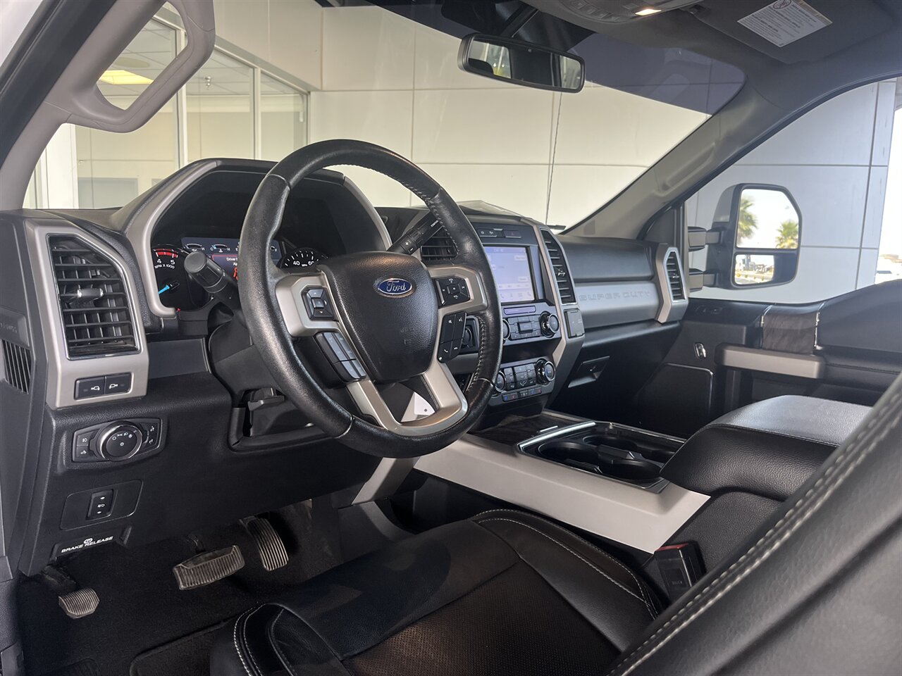 2019 Ford F-250 Super Duty lariat - Photo 13 - Victorville, CA 92392