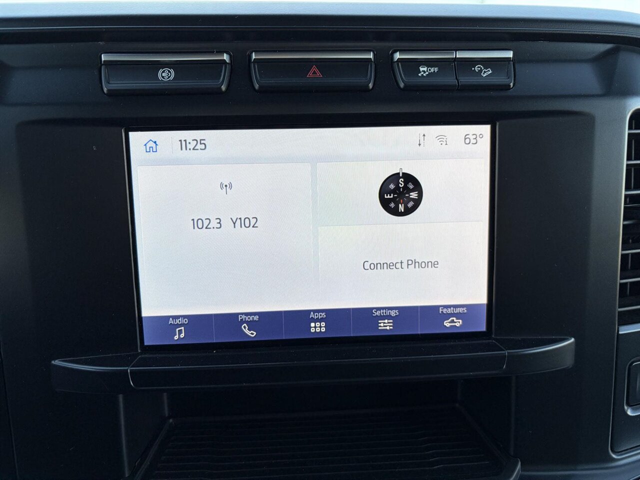 2024 Ford F-250 Super Duty XLT   - Photo 17 - Victorville, CA 92392