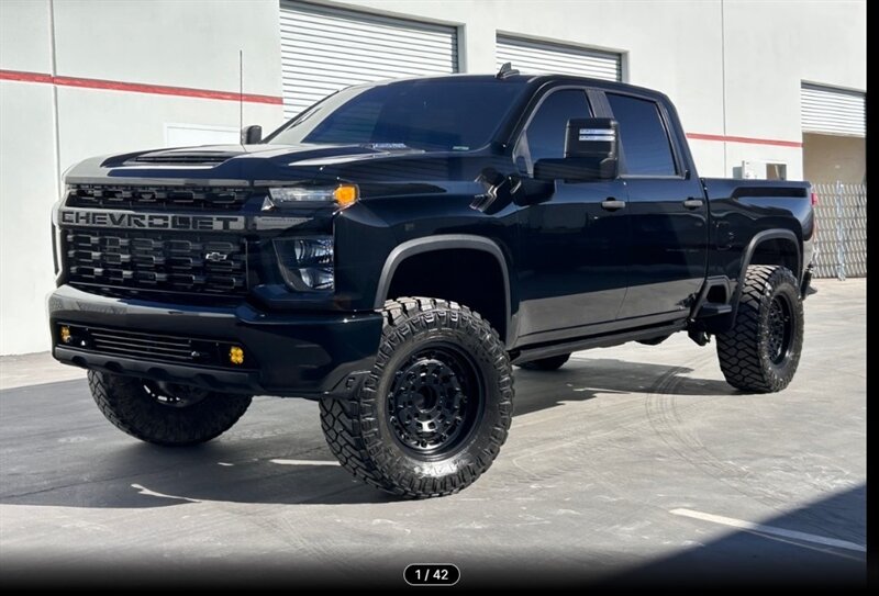 2021 Chevrolet Silverado 2500HD Custom   - Photo 1 - Victorville, CA 92392