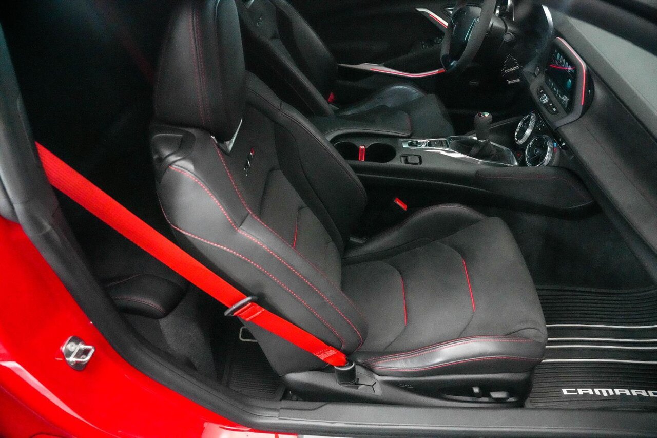 2018 Chevrolet Camaro ZL1 - Photo 29 - Victorville, CA 92392