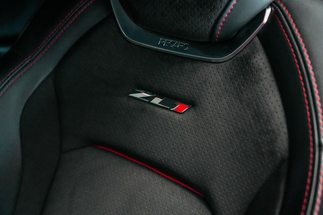2018 Chevrolet Camaro ZL1 - Photo 24 - Victorville, CA 92392