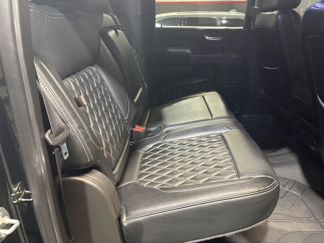 2020 Chevrolet Silverado 2500HD LT   - Photo 31 - Victorville, CA 92392