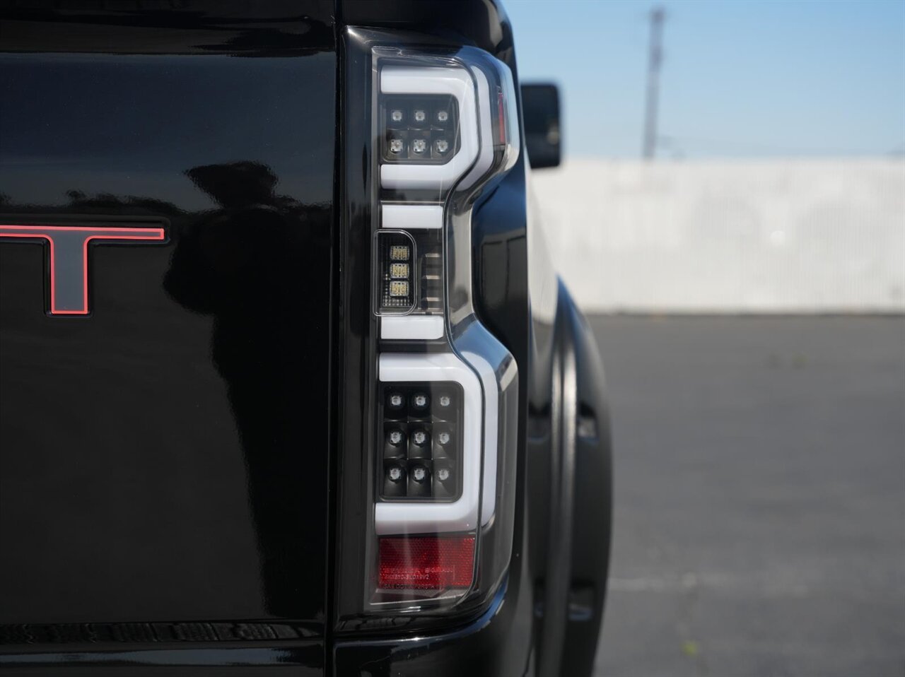 2020 Chevrolet Silverado 2500HD LT   - Photo 13 - Victorville, CA 92392