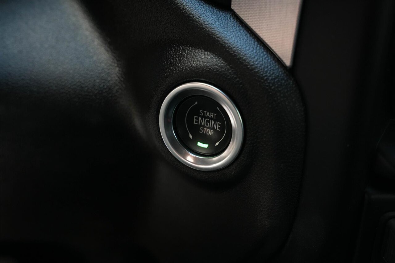 2023 GMC Sierra 2500HD SLT   - Photo 21 - Victorville, CA 92392