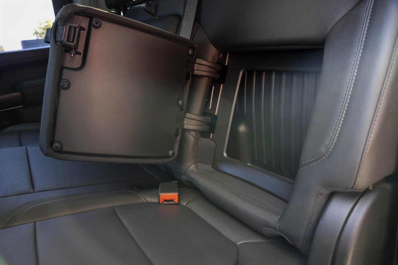 2023 GMC Sierra 2500HD SLT   - Photo 26 - Victorville, CA 92392