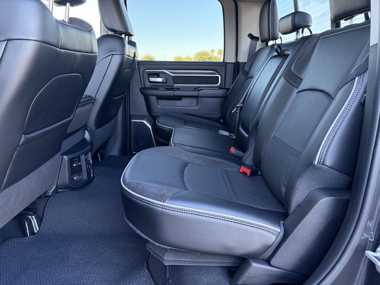 2024 RAM 2500 Laramie - Photo 29 - Victorville, CA 92392