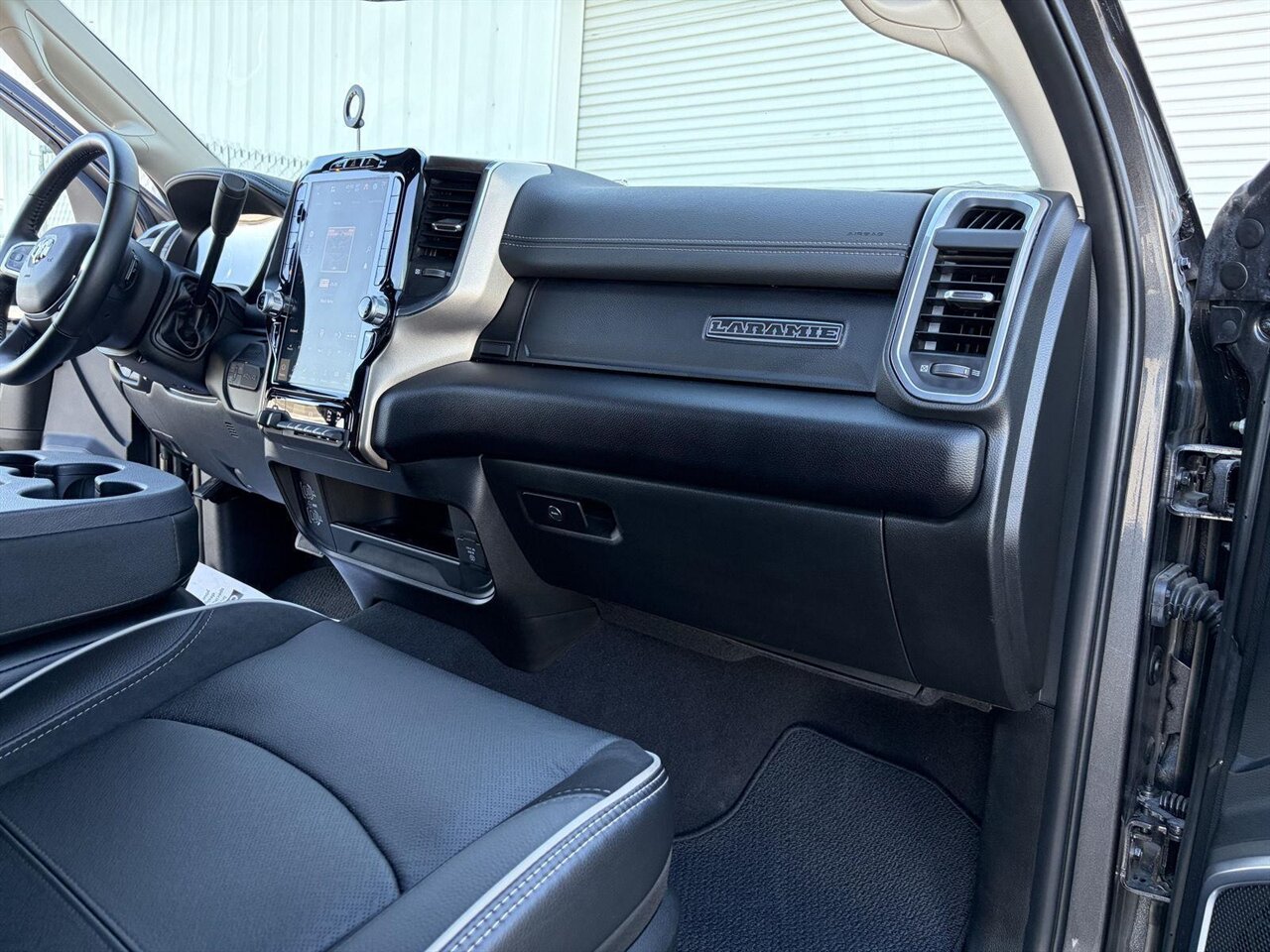 2024 RAM 2500 Laramie - Photo 27 - Victorville, CA 92392