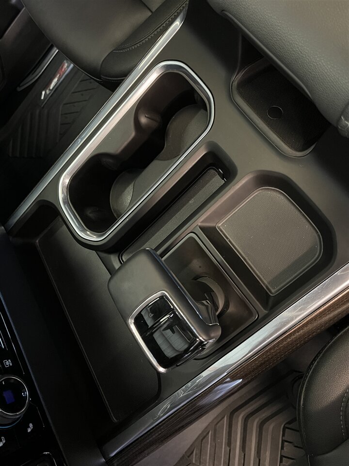 2024 Chevrolet Silverado 1500 LT Trail Boss 6.2 V8 - Sunroof - Photo 23 - Victorville, CA 92392