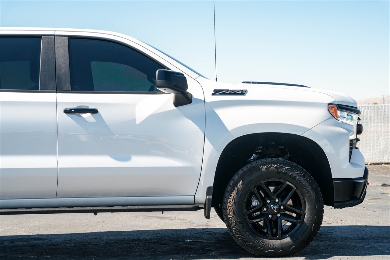 2024 Chevrolet Silverado 1500 LT Trail Boss 6.2 V8 - Sunroof - Photo 11 - Victorville, CA 92392