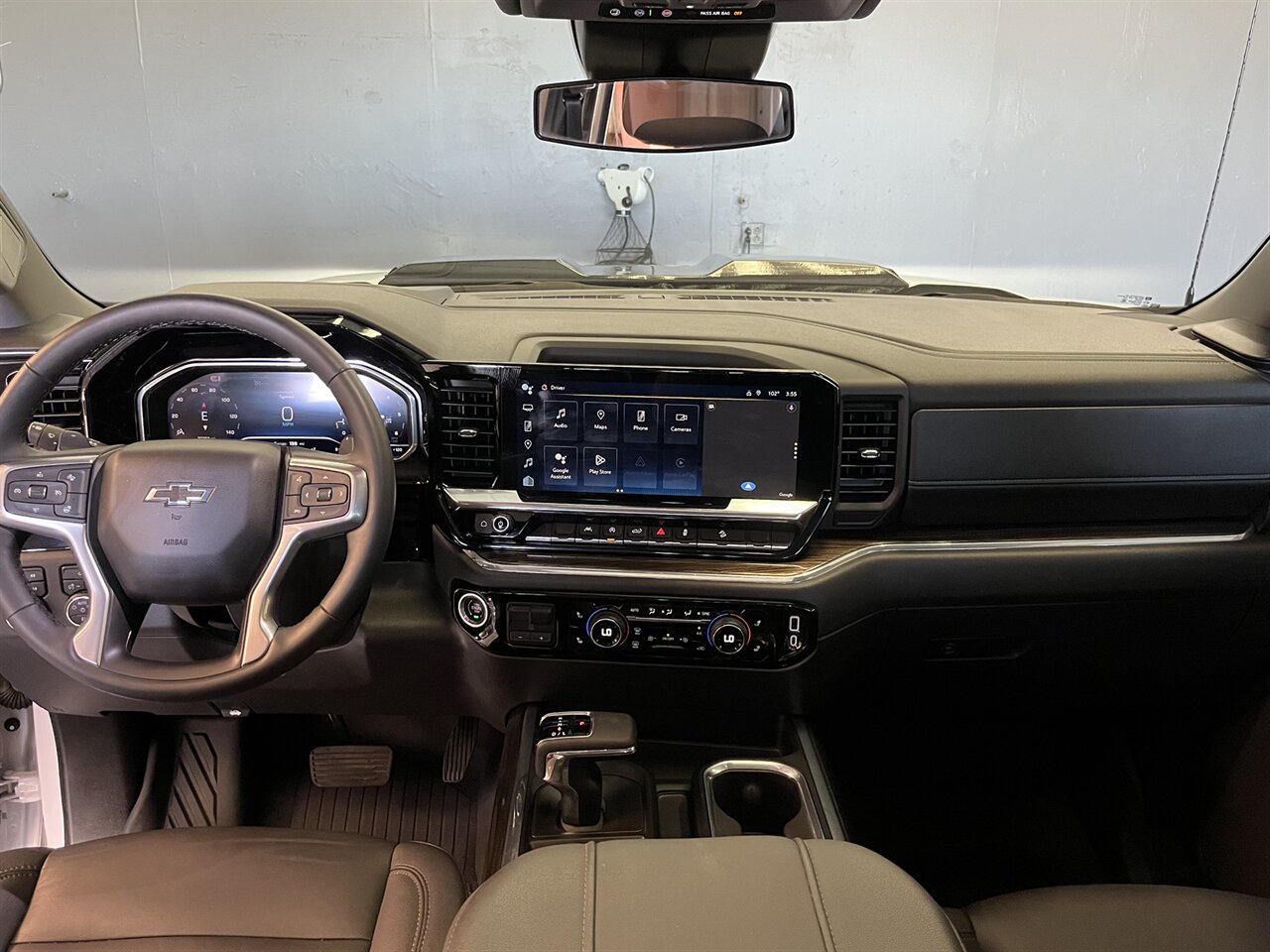 2024 Chevrolet Silverado 1500 LT Trail Boss 6.2 V8 - Sunroof - Photo 5 - Victorville, CA 92392