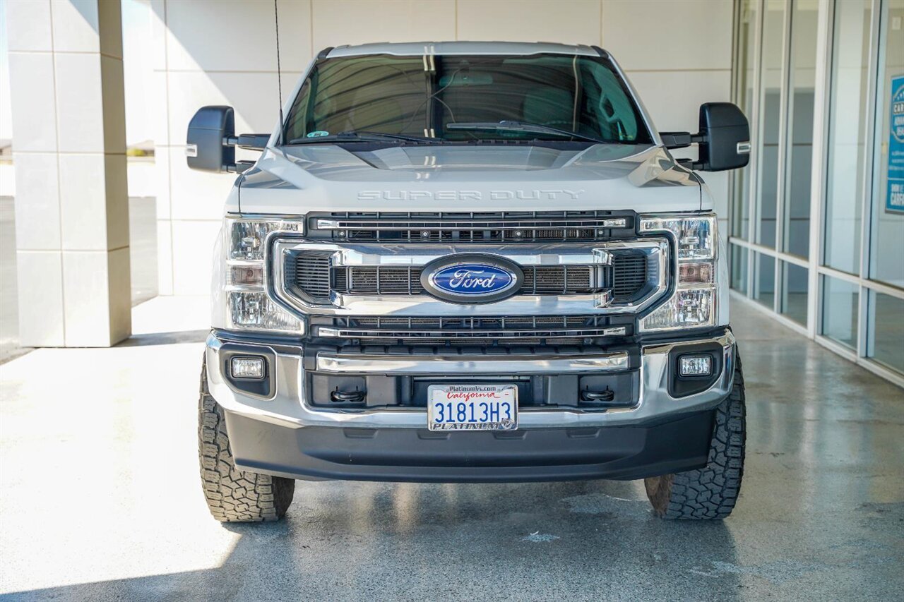 2022 Ford F-250 Super Duty XLT   - Photo 3 - Victorville, CA 92392