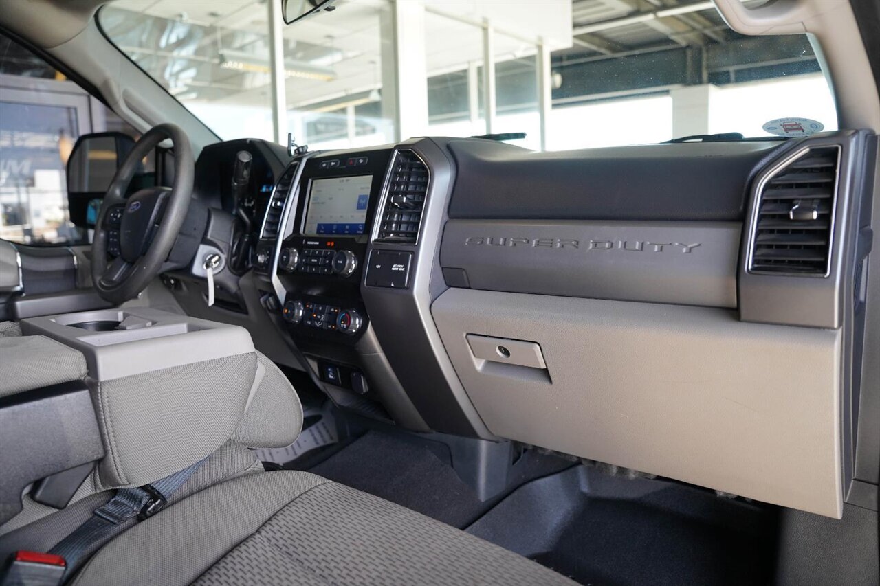 2022 Ford F-250 Super Duty XLT   - Photo 20 - Victorville, CA 92392