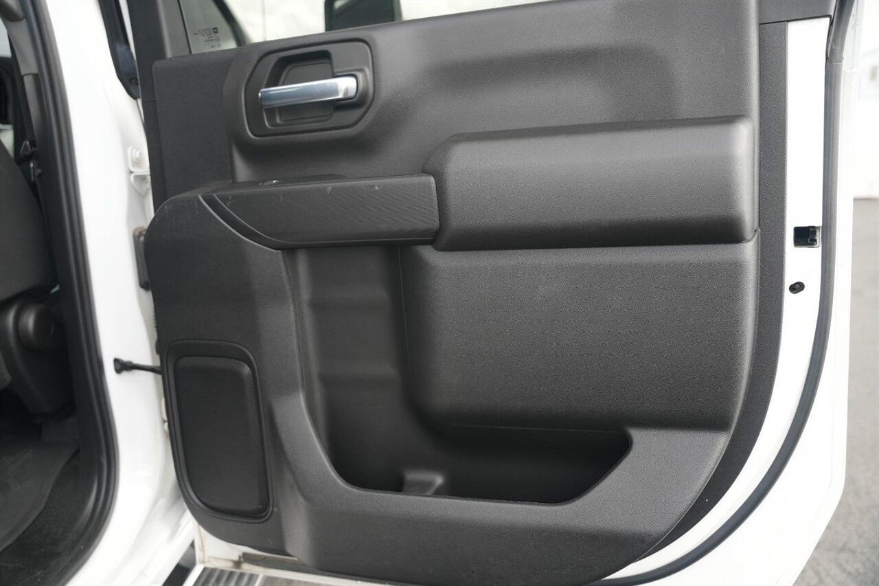 2023 Chevrolet Silverado 2500HD LT - Photo 29 - Victorville, CA 92392