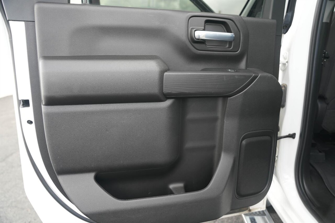 2023 Chevrolet Silverado 2500HD LT   - Photo 22 - Victorville, CA 92392