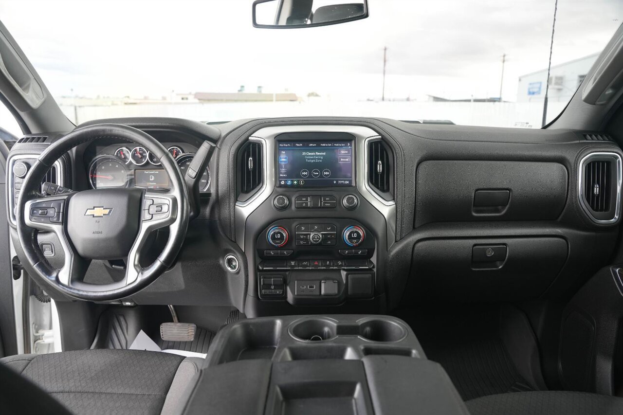 2023 Chevrolet Silverado 2500HD LT   - Photo 23 - Victorville, CA 92392