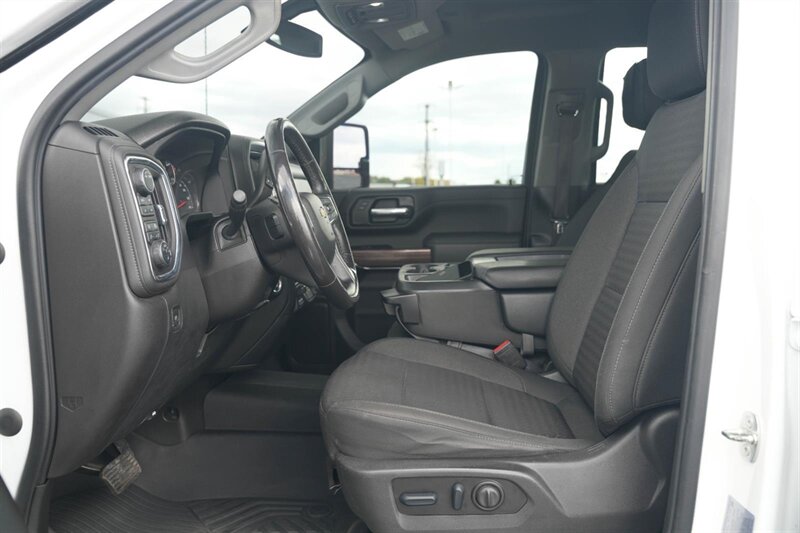 2023 Chevrolet Silverado 2500HD LT  