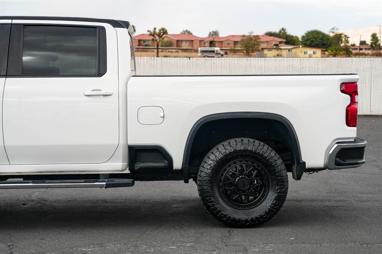 2023 Chevrolet Silverado 2500HD LT - Photo 8 - Victorville, CA 92392