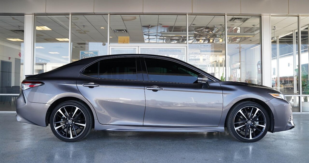 2019 Toyota Camry XSE   - Photo 7 - Victorville, CA 92392