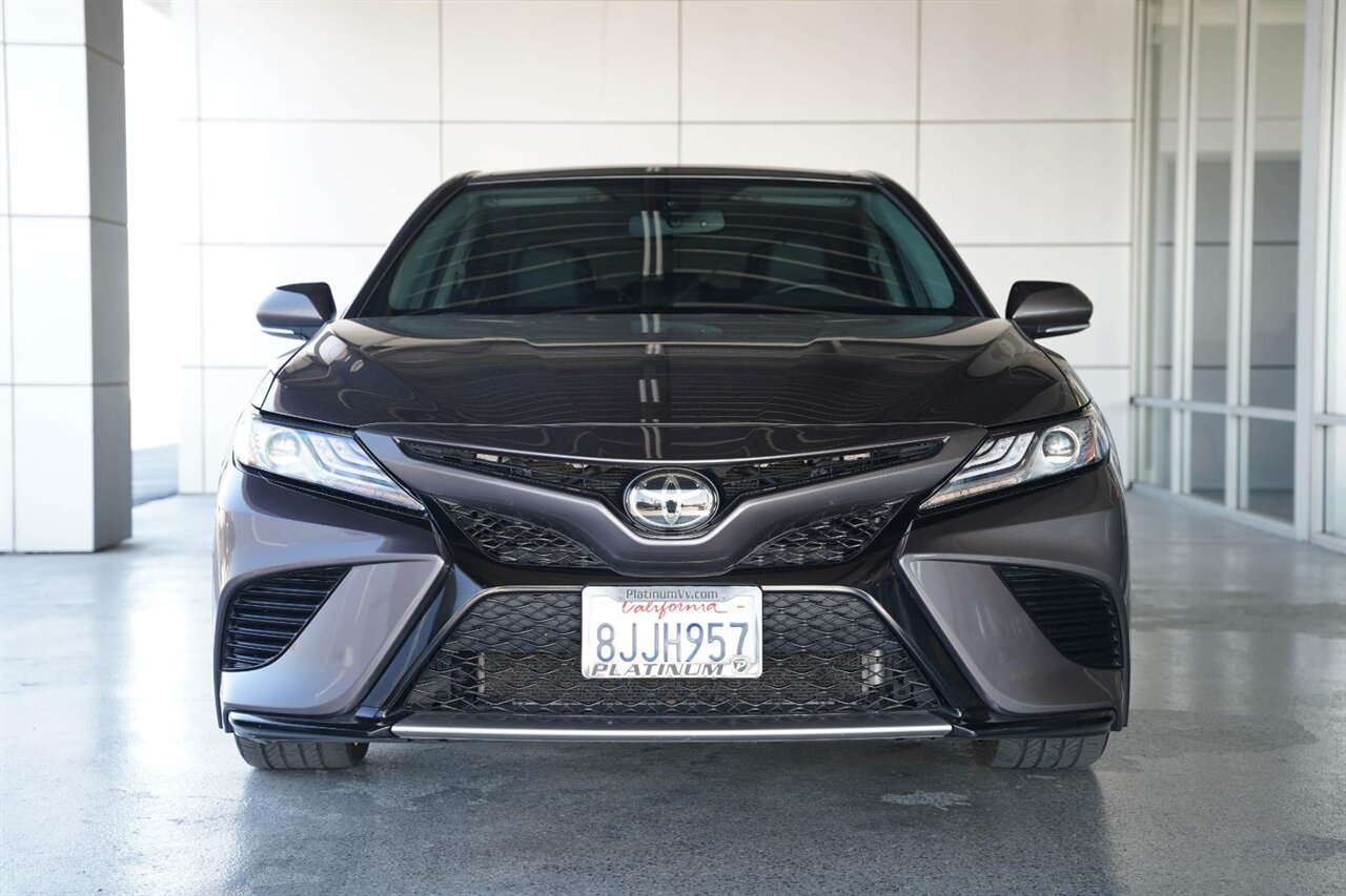 2019 Toyota Camry XSE   - Photo 4 - Victorville, CA 92392