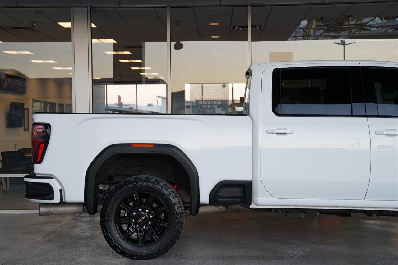 2024 GMC Sierra 2500HD AT4   - Photo 9 - Victorville, CA 92392