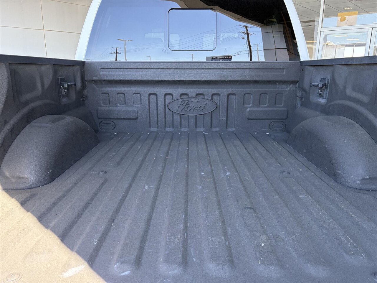 2022 Ford F-150 Raptor Custom Wheels 37 " Tires / Carbon Fiber Wheel Flairs / PPF - Photo 19 - Victorville, CA 92392