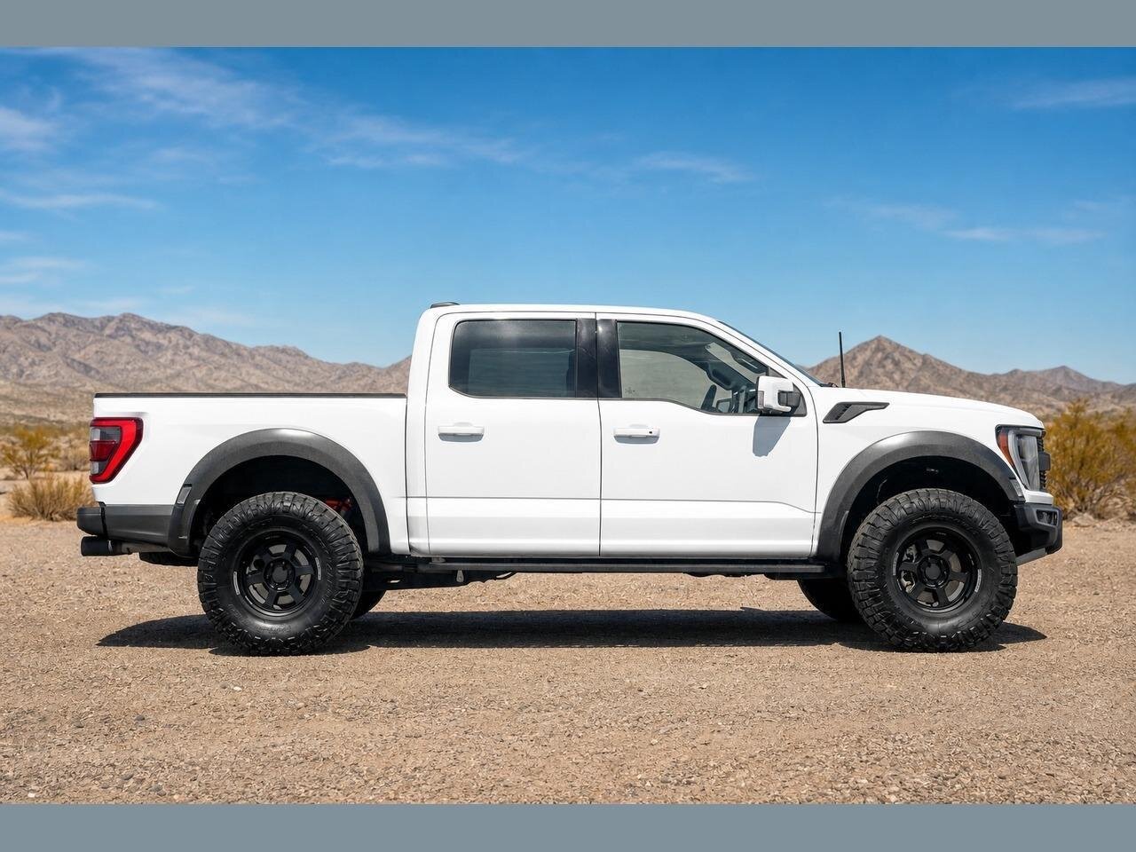2022 Ford F-150 Raptor Custom Wheels 37 " Tires / Carbon Fiber Wheel Flairs / PPF - Photo 6 - Victorville, CA 92392