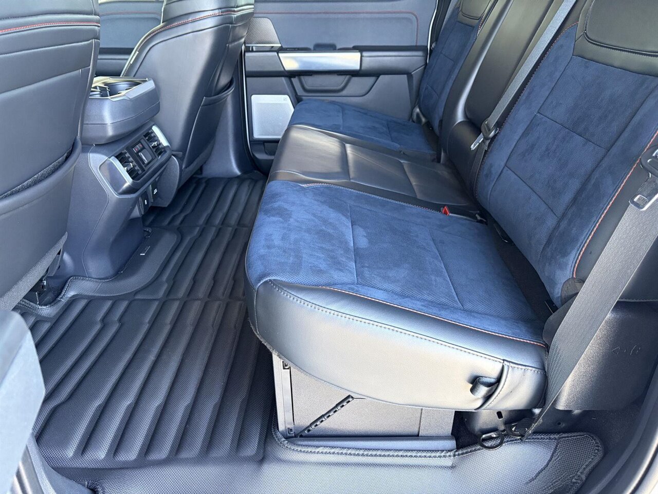 2022 Ford F-150 Raptor Custom Wheels 37 " Tires / Carbon Fiber Wheel Flairs / PPF - Photo 33 - Victorville, CA 92392