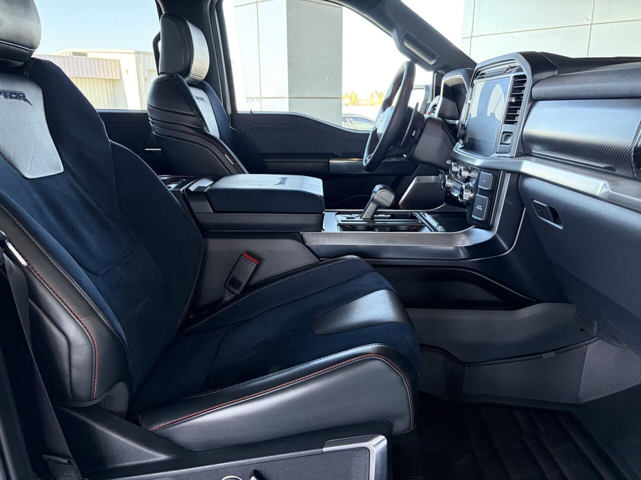 2022 Ford F-150 Raptor Custom Wheels 37 " Tires / Carbon Fiber Wheel Flairs / PPF - Photo 38 - Victorville, CA 92392