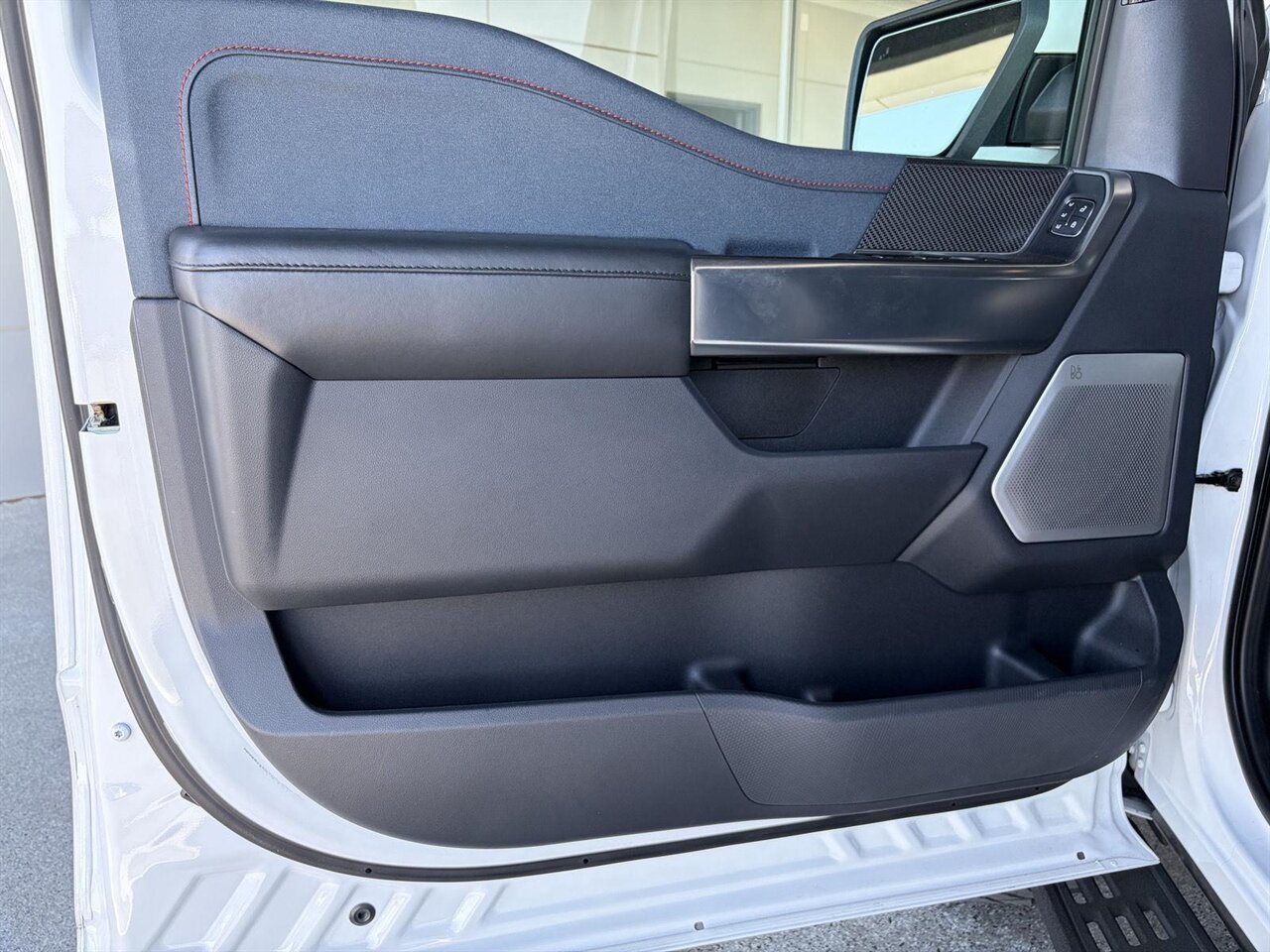 2022 Ford F-150 Raptor Custom Wheels 37 " Tires / Carbon Fiber Wheel Flairs / PPF - Photo 20 - Victorville, CA 92392
