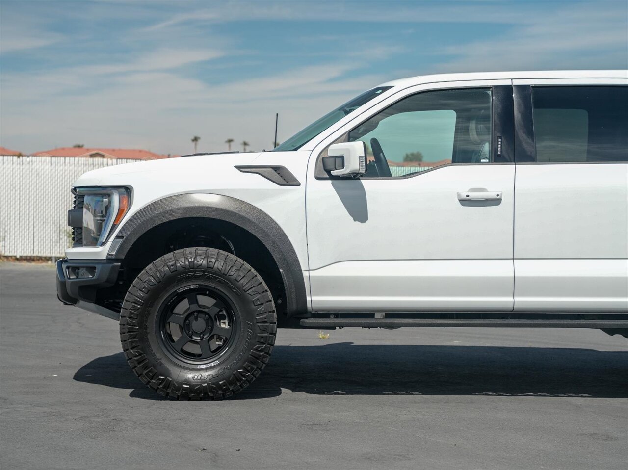 2022 Ford F-150 Raptor Custom Wheels 37 " Tires / Carbon Fiber Wheel Flairs / PPF - Photo 13 - Victorville, CA 92392