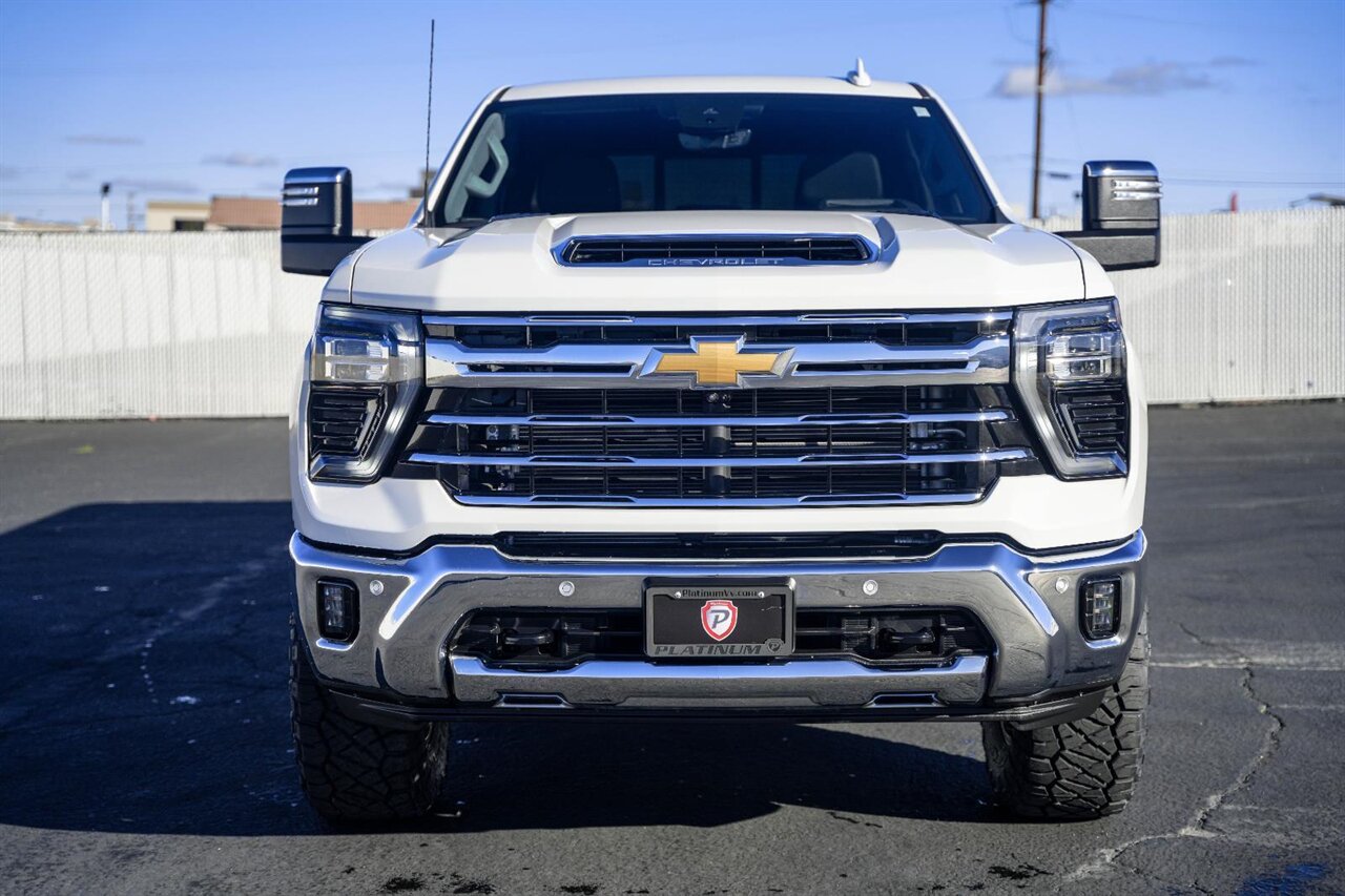 2024 Chevrolet Silverado 2500HD LTZ - Photo 4 - Victorville, CA 92392