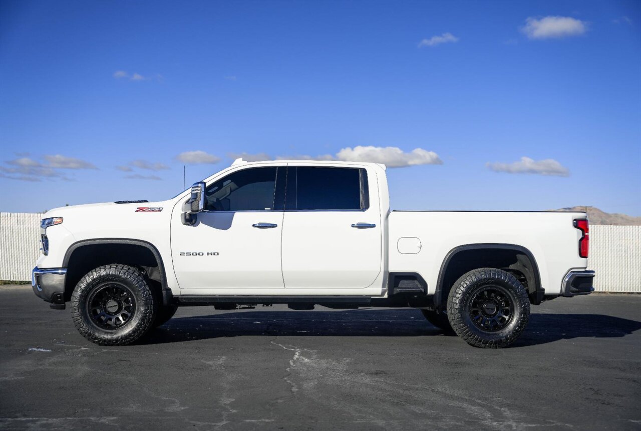 2024 Chevrolet Silverado 2500HD LTZ - Photo 8 - Victorville, CA 92392